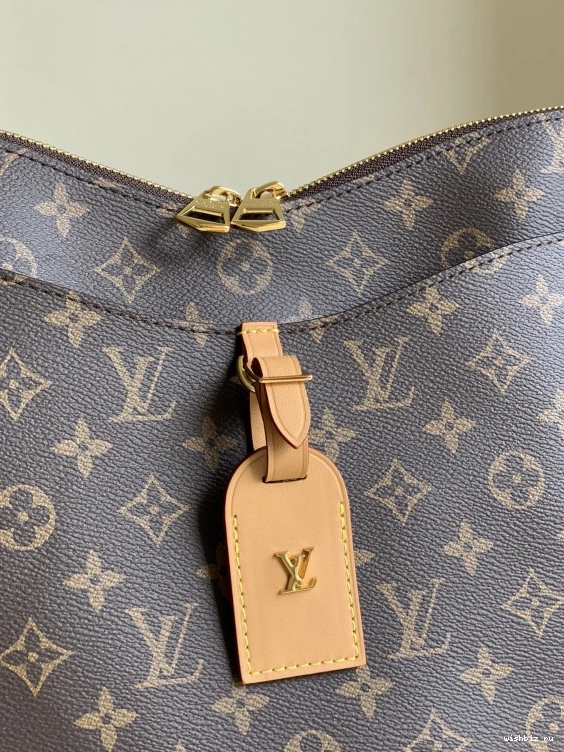 WIS MM LOUIS ODÉON VUITTON 0203